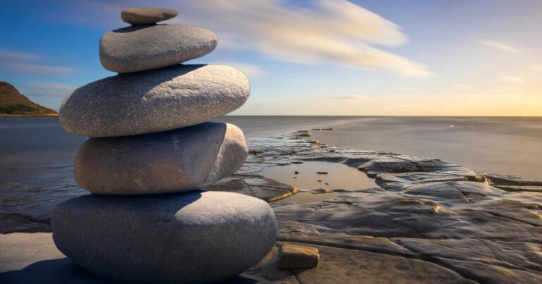 Rocks Balancing on the Ocean
